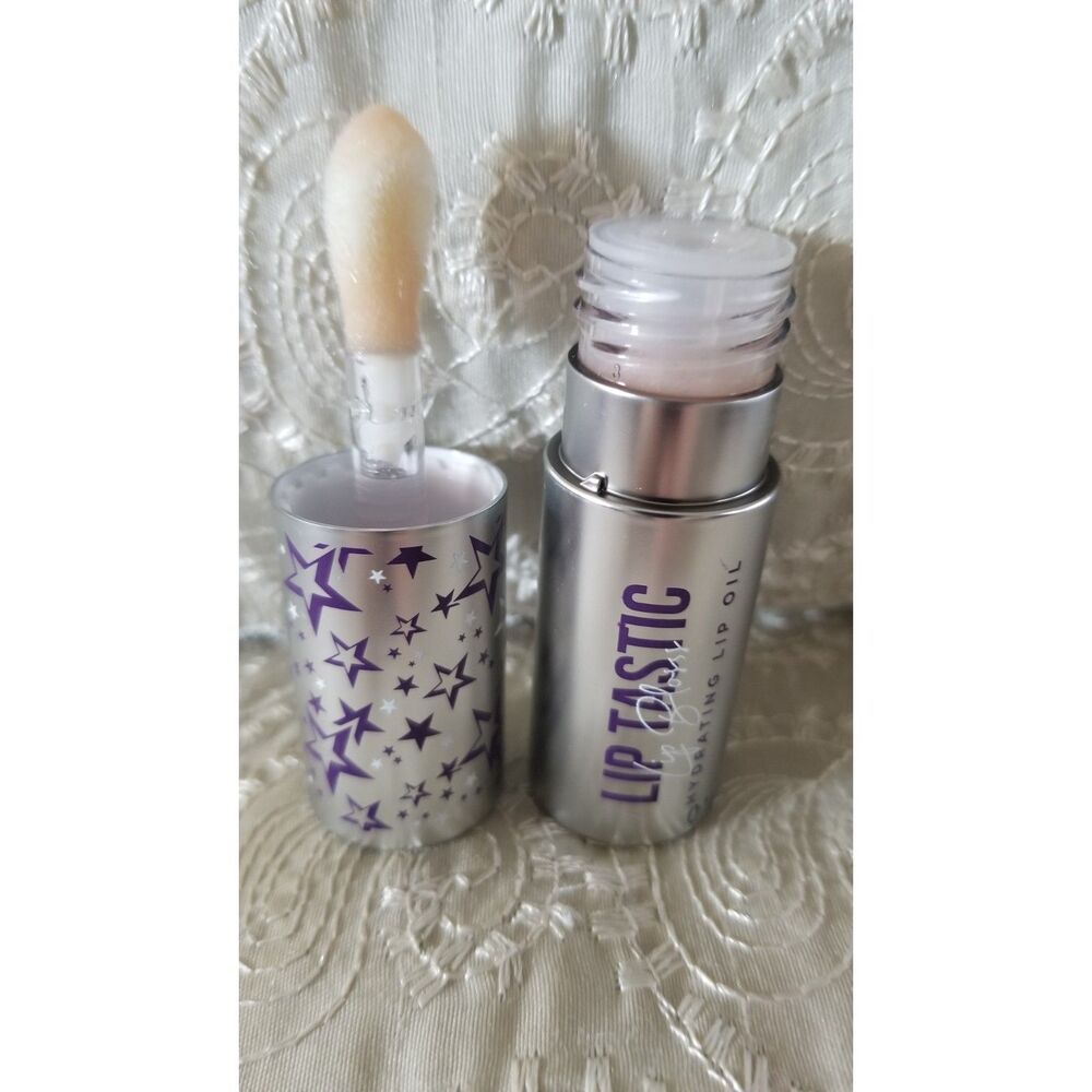 The LWYA LipTastic Lip Bloss Hydrating Lip Oi+